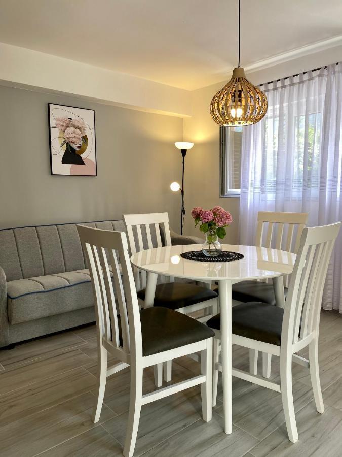 Apartments Nik كوتور المظهر الخارجي الصورة