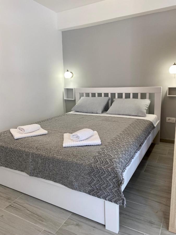 Apartments Nik كوتور المظهر الخارجي الصورة