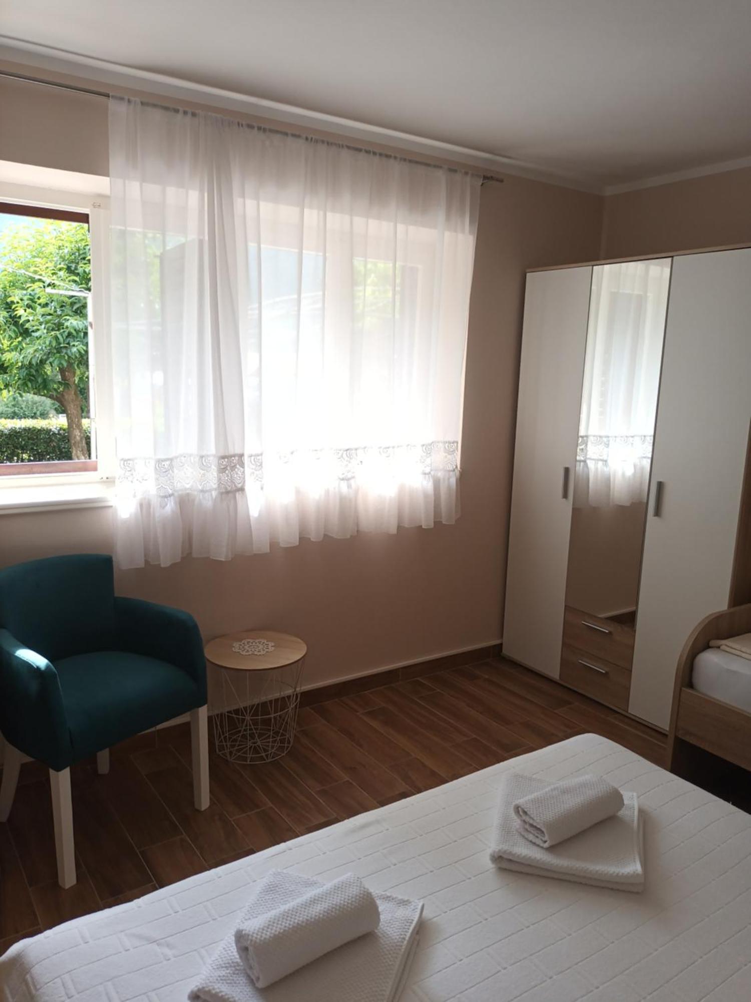 Apartments Nik كوتور الغرفة الصورة