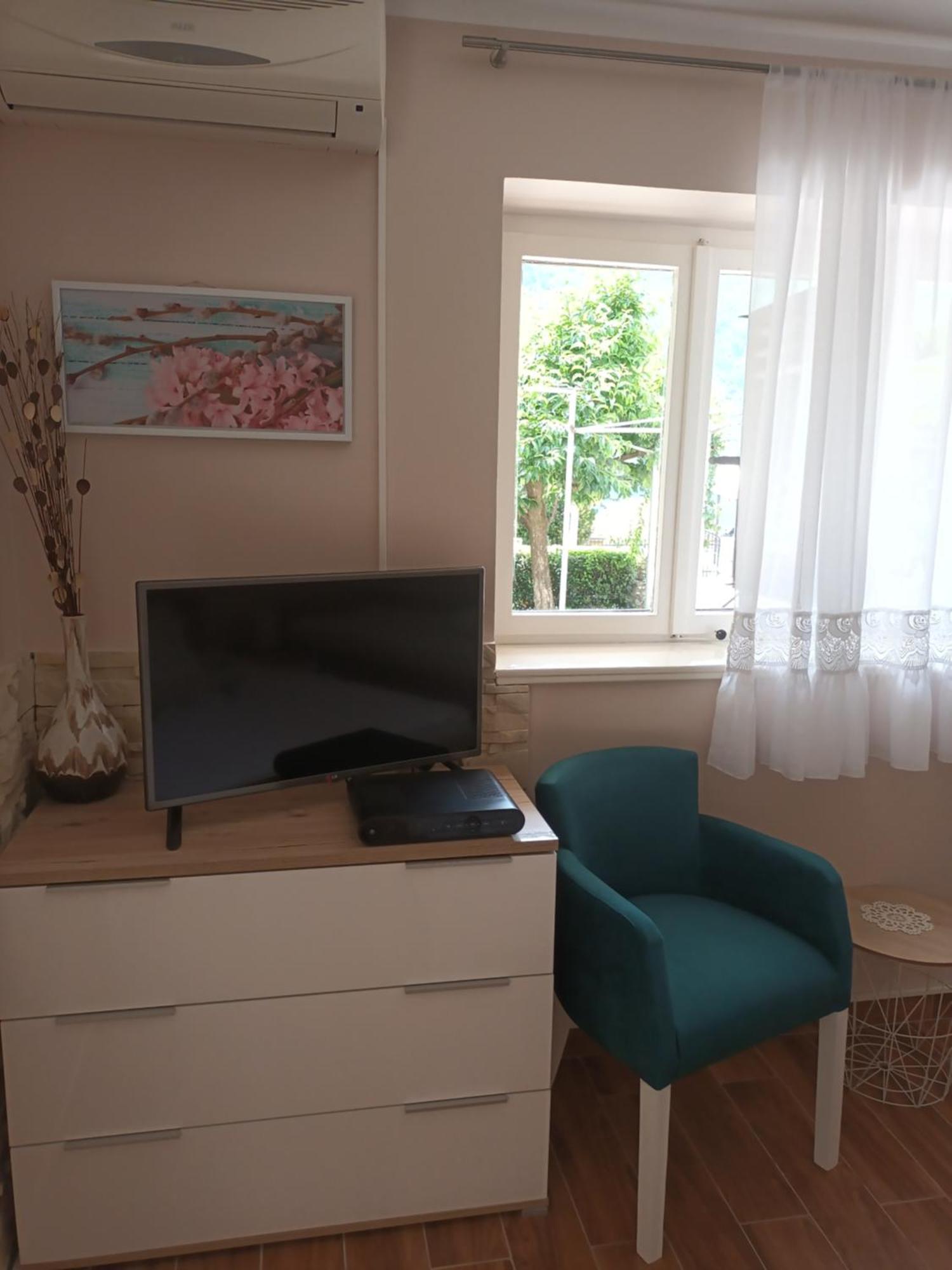 Apartments Nik كوتور الغرفة الصورة