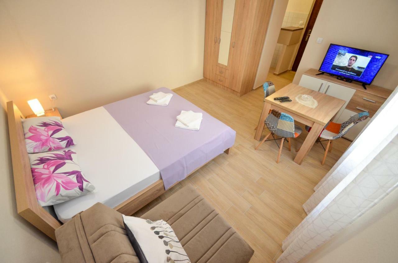 Apartments Nik كوتور المظهر الخارجي الصورة