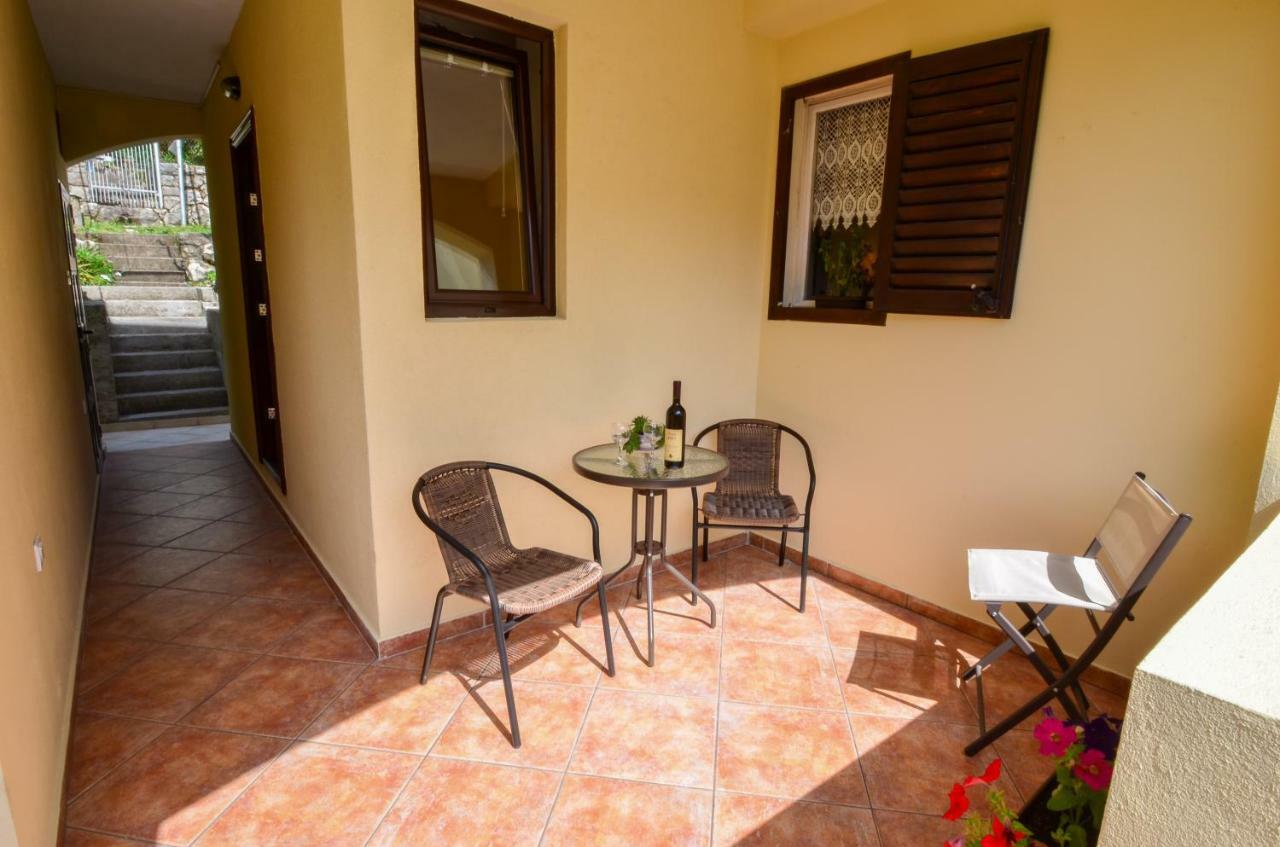 Apartments Nik كوتور المظهر الخارجي الصورة